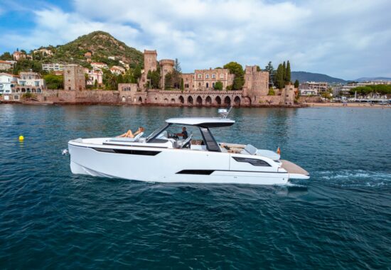 Level Yachts 43ST - Jachty na sprzedaż - dealer łodzi motorowych i jachtów - Warszawa, Polska