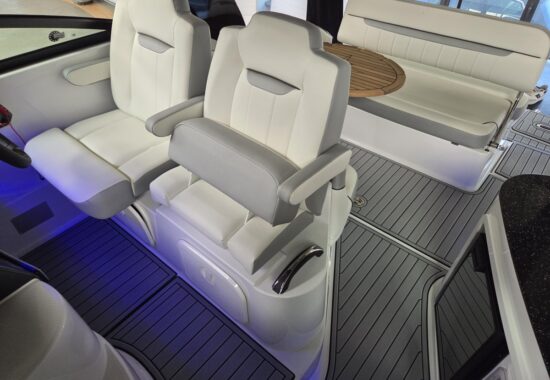 Jacht Viper - Jachty na sprzedaż - dealer łodzi motorowych i jachtów - Warszawa, Polska