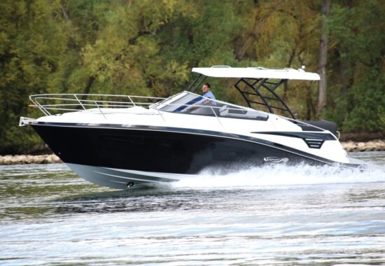 Jacht Viper - Jachty na sprzedaż - dealer łodzi motorowych i jachtów - Warszawa, Polska