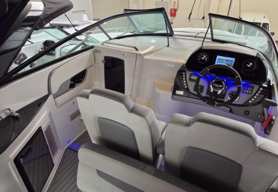 Jacht Viper - Jachty na sprzedaż - dealer łodzi motorowych i jachtów - Warszawa, Polska