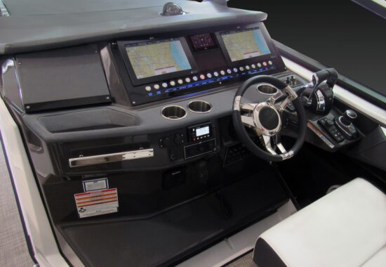 Jacht Monterey Super Sports 378 SS - Jachty na sprzedaż - dealer łodzi motorowych i jachtów - Warszawa, Polska