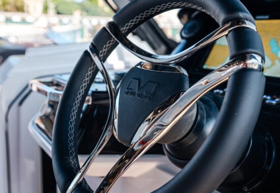 Wnętrze Level Yachts 43ST - Jachty na sprzedaż - dealer łodzi motorowych i jachtów - Warszawa, Polska