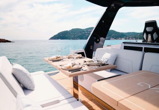 Wnętrze Level Yachts 43ST - Jachty na sprzedaż - dealer łodzi motorowych i jachtów - Warszawa, Polska