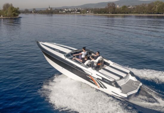 Jacht Viper - Jachty na sprzedaż - dealer łodzi motorowych i jachtów - Warszawa, Polska