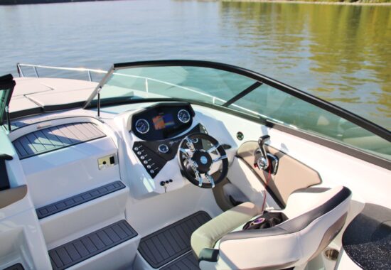 Jacht Viper - Jachty na sprzedaż - dealer łodzi motorowych i jachtów - Warszawa, Polska