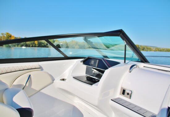 Viper Powerboats V 233 (11)
